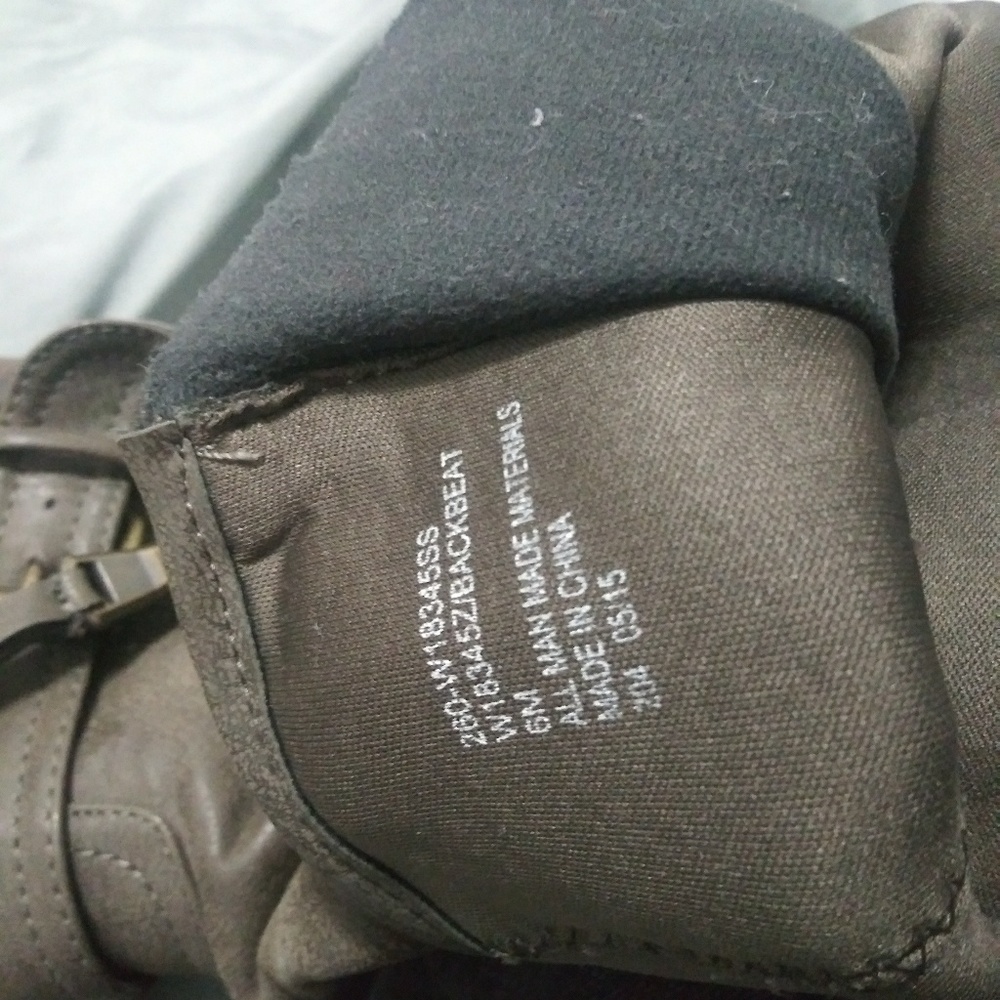 Boots - Picture 3 of 4